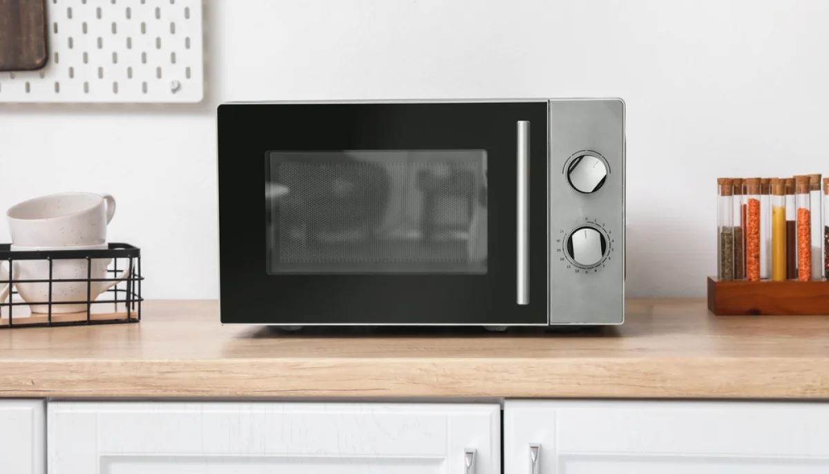 ⚡ Astuces de cuisine : 15 utilisations surprenantes du micro-ondes