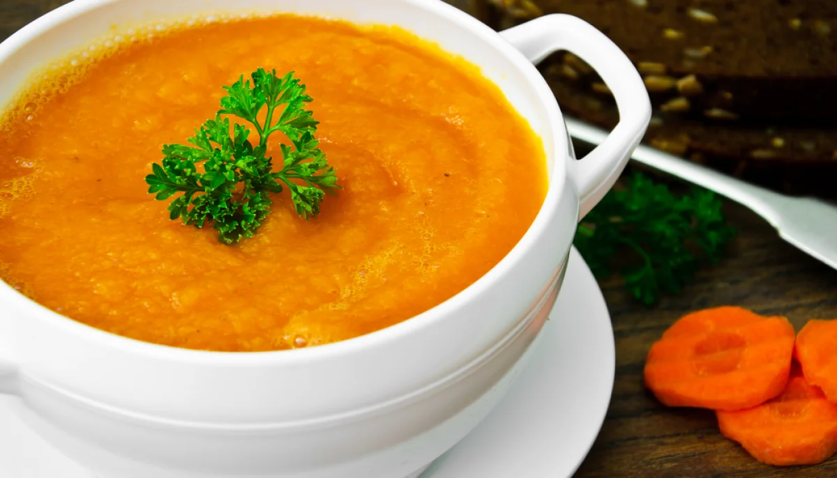 🥕Soupe de carottes et patate douce au gingembre