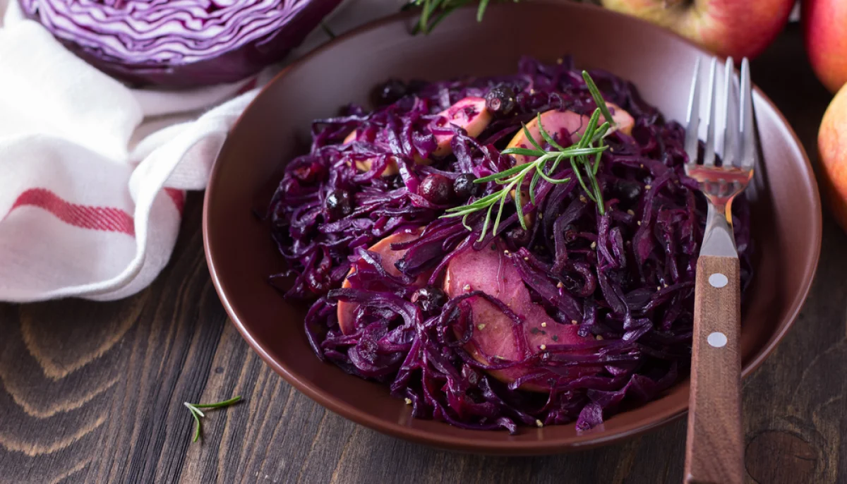 Chou rouge braisé aux pommes
