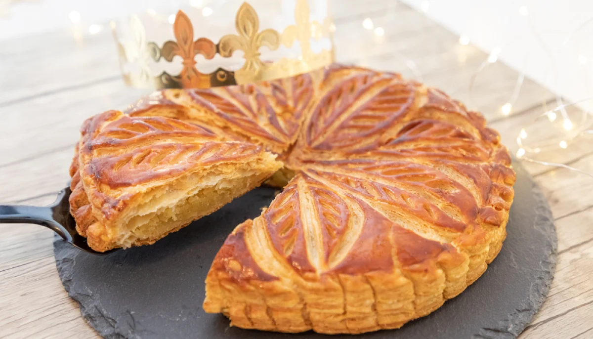 👑 La galette des rois : histoire, secrets de réussite et idées pour la réinventer