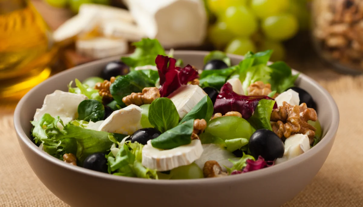 🥗Salade de mâche, noix et fromage de chèvre