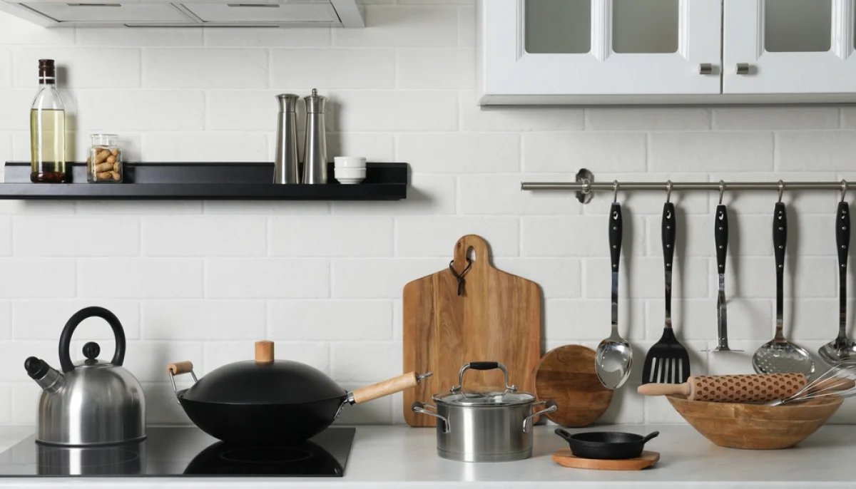 Guide complet pour cuisiner sainement : les ustensiles à privilégier pour une cuisine équilibrée