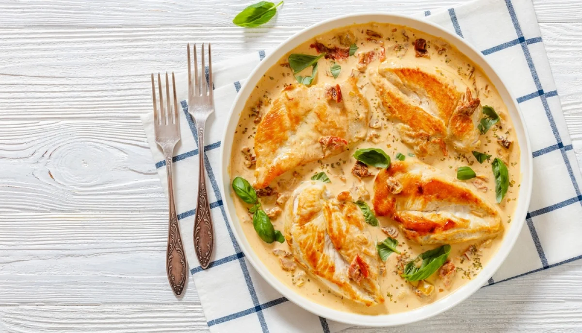 🍗 Escalopes de poulet à la crème au four facile et rapide