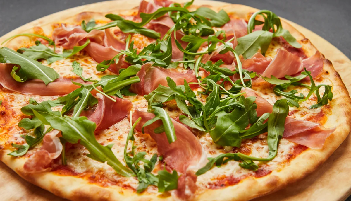 🍕Pizza festive au jambon cru et roquette