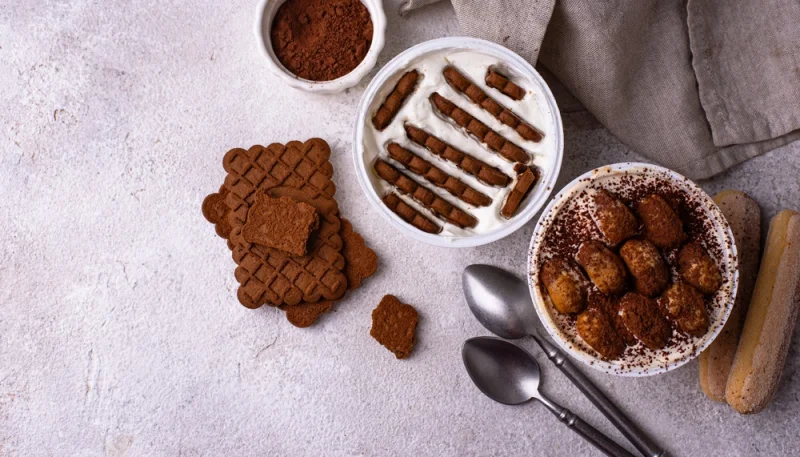 🍰 Cheesecake japonais viral façon tiramisu (au yaourt, sans cuisson)