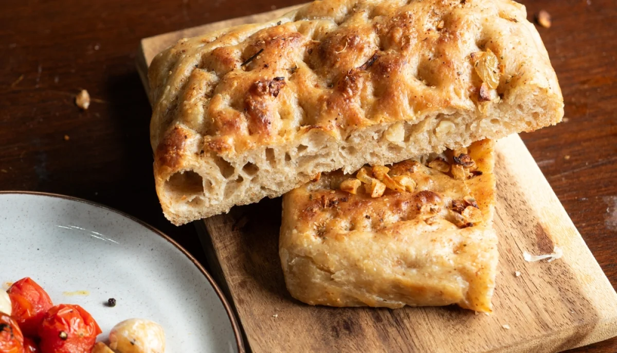 🍞 Focaccia aux herbes maison