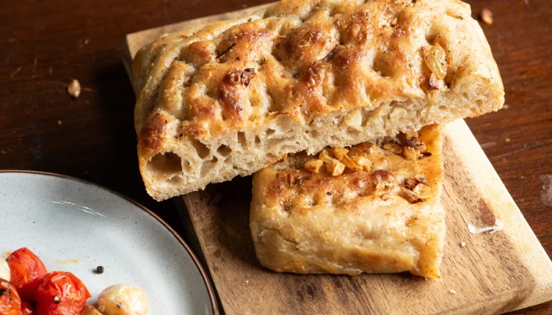 🍞 Focaccia aux herbes maison