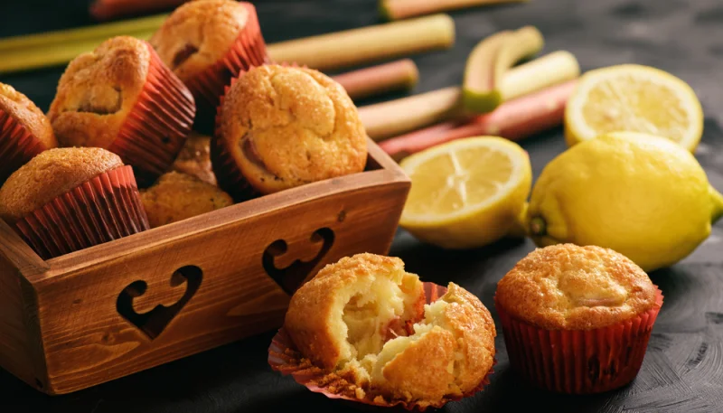 🧁 Muffins moelleux citron et rhubarbe