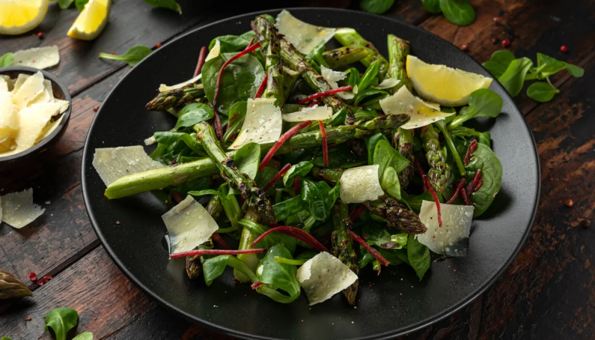 🌿🧀Salade d’asperges et parmesan