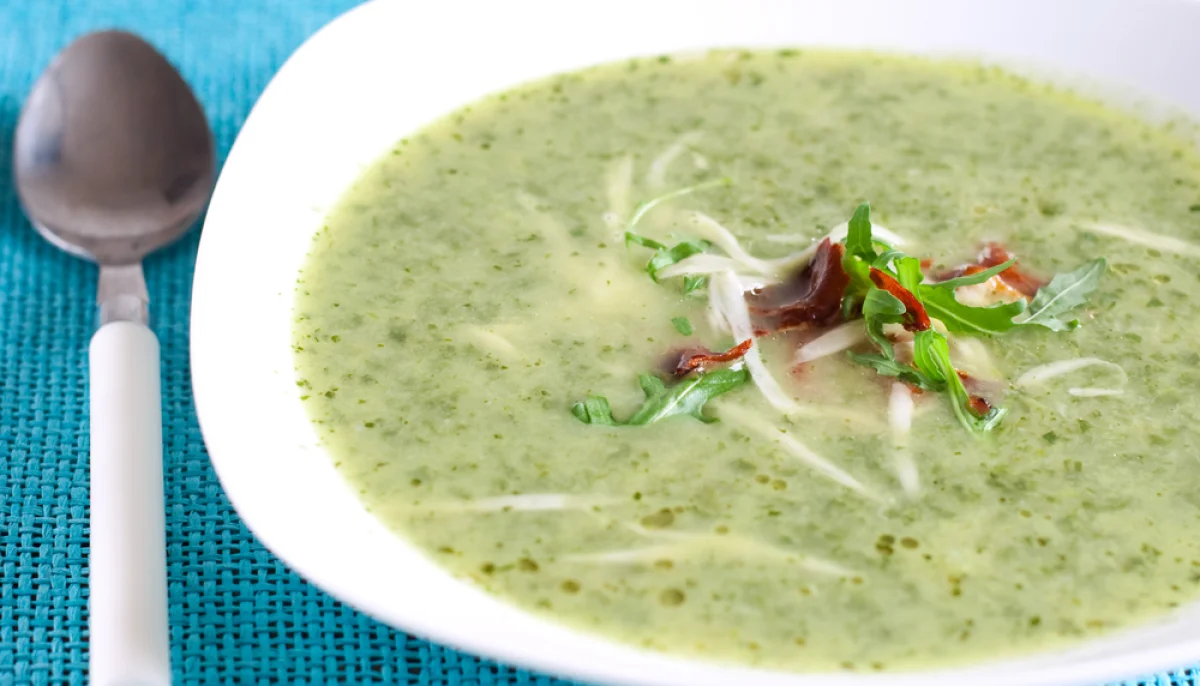 🥣 Velouté de courgettes à la roquette