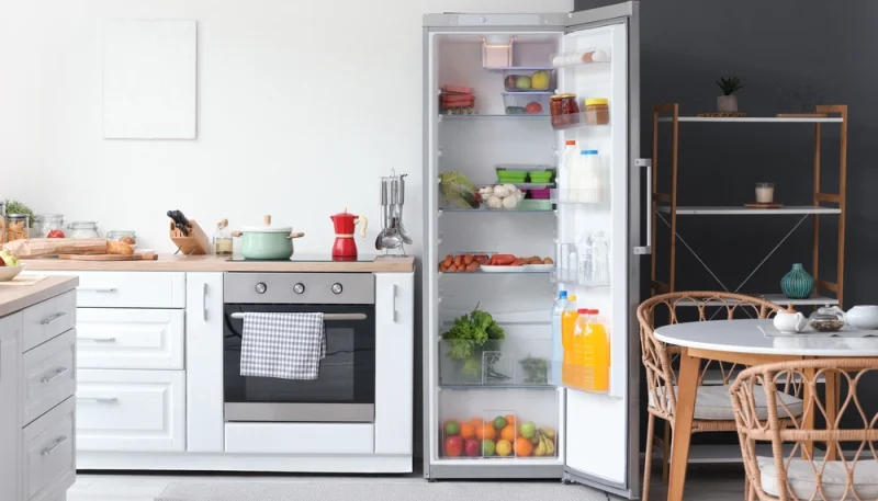 Les 7 erreurs que tout le monde fait avec son réfrigérateur (et qui gâchent vos aliments sans que vous le sachiez)
