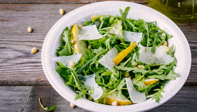 🥗Salade de roquette, parmesan et pignons