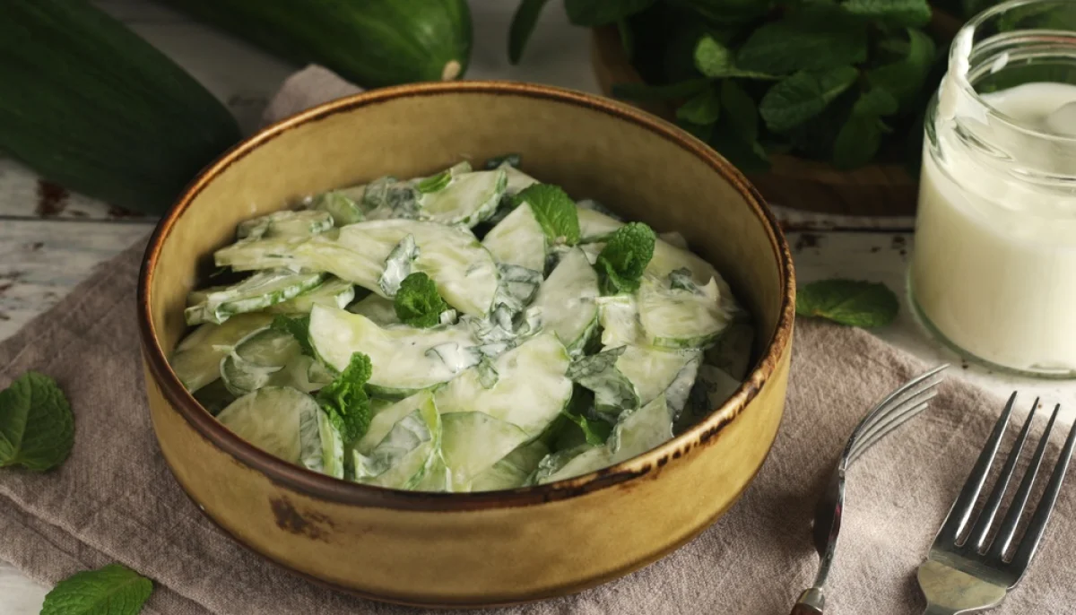 🥗Salade fraîche concombre, yaourt et ail