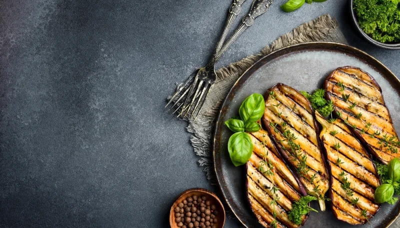 🍆Aubergines grillées à l’ail et aux herbes