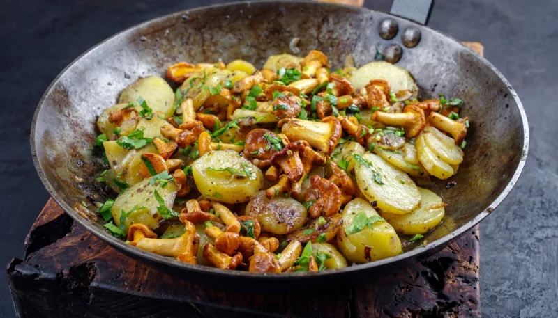 🥔Poêlée de pommes de terre et girolles
