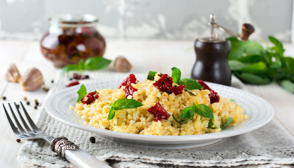 🥗Salade de boulgour aux tomates confites et pignons