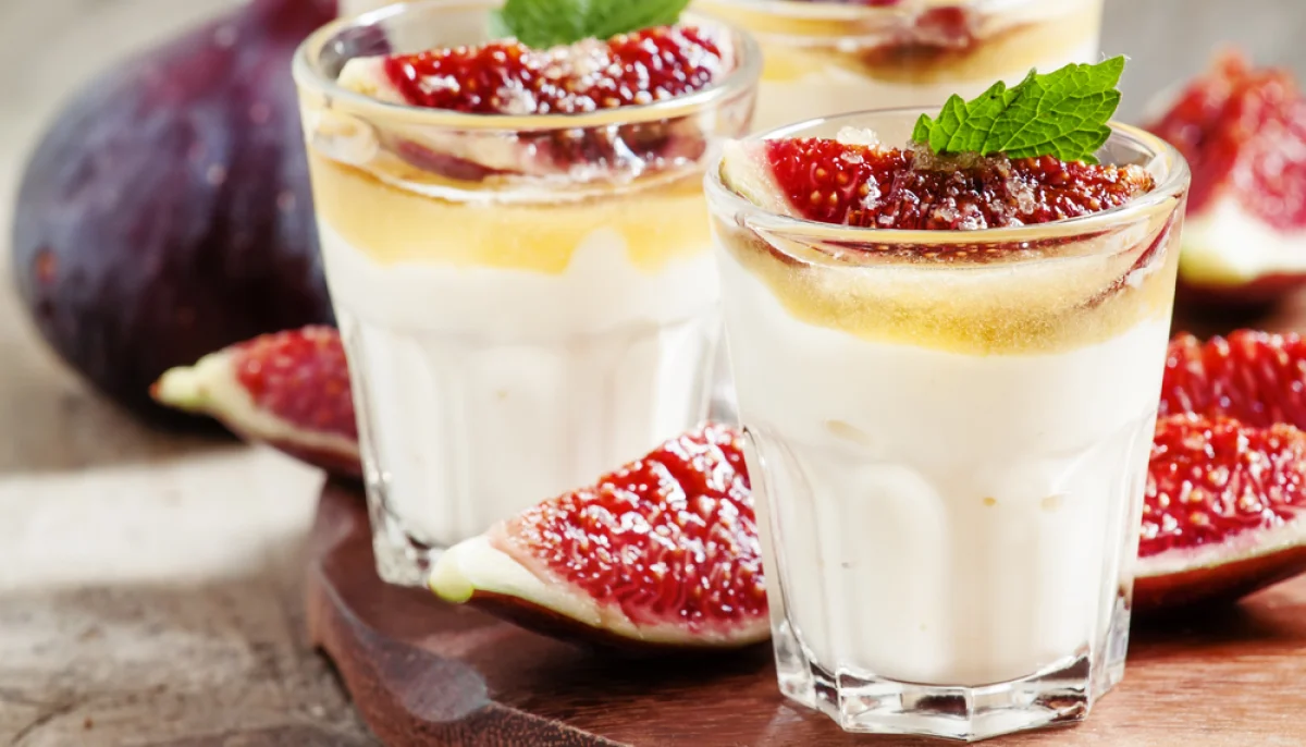 🍨Verrines de figues au yaourt et miel