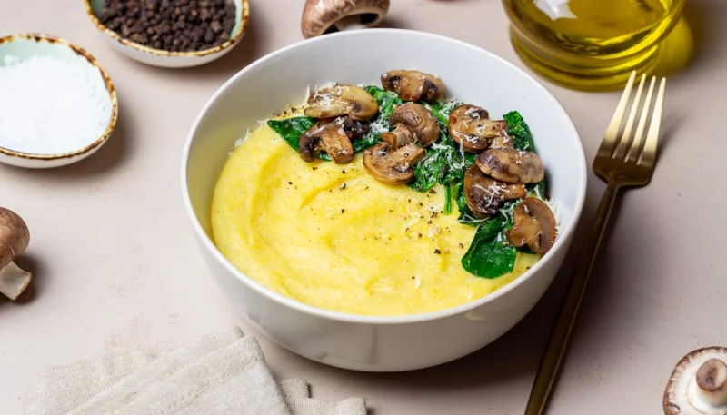 🥣Polenta crémeuse aux champignons poêlés