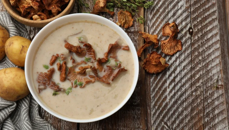🍄Soupe de champignons, pommes de terre et thym