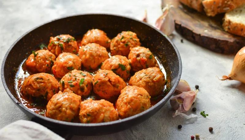 🎃Boulettes de poulet sauce tomate sanglante
